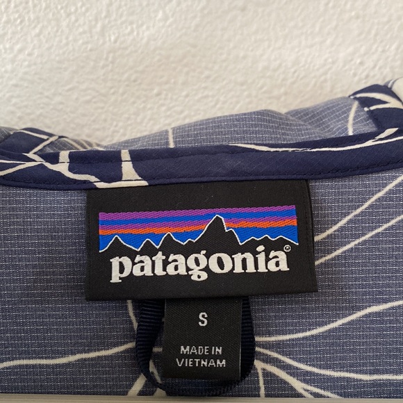 Patagonia Windbreaker Jacket - Picture 4 of 4